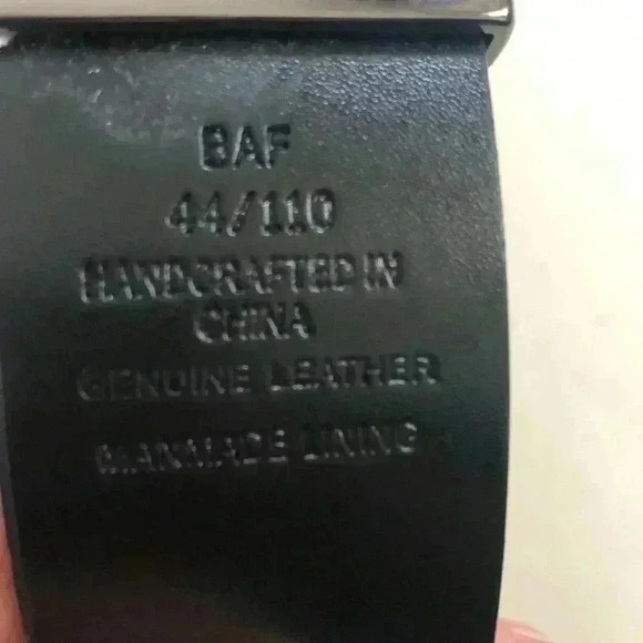 Black or White Reversible Men's belt - Picture 4 of 5